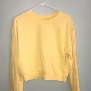 Cropped Yellow Crewneck